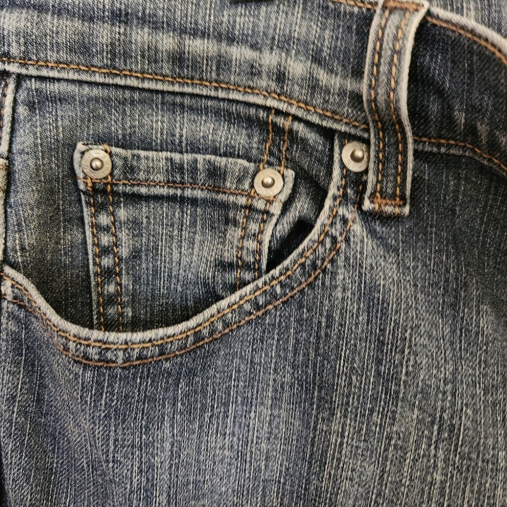 Levi's 515 Boot Cut Jeans *Long* - Picture 5 of 10